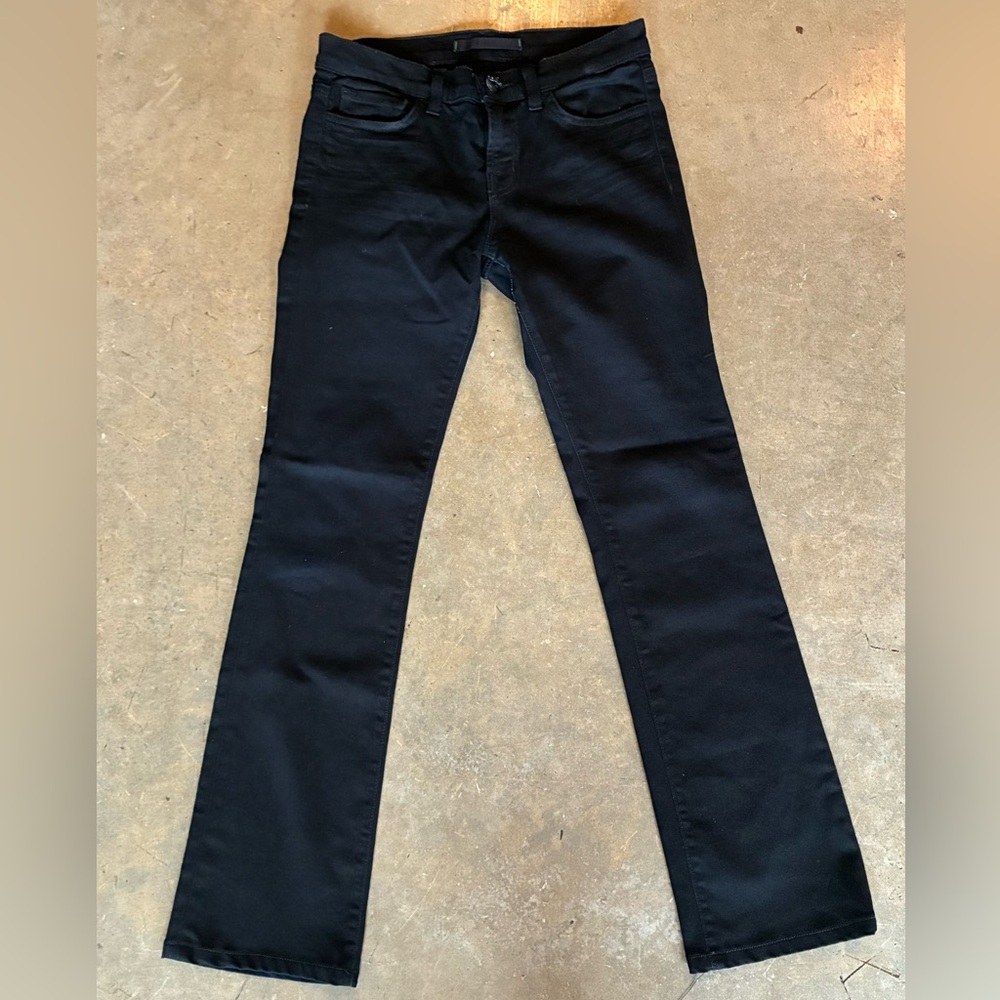 J Brand LOW-RISE bootcut jeans - size 25 (run small)